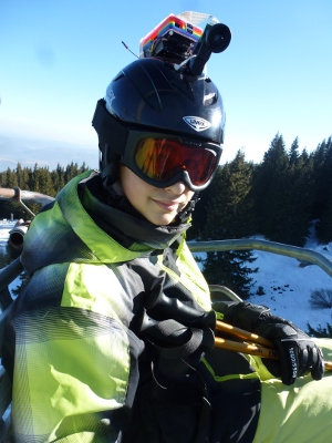 Vladi skiing